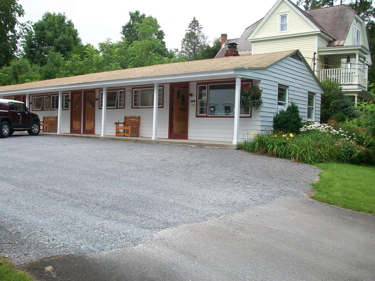 Mohican Motel Cooperstown Extérieur photo