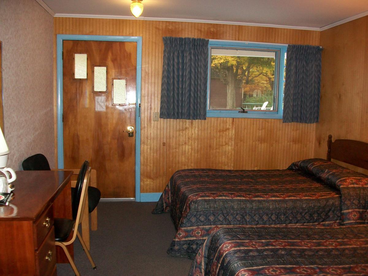 Mohican Motel Cooperstown Extérieur photo
