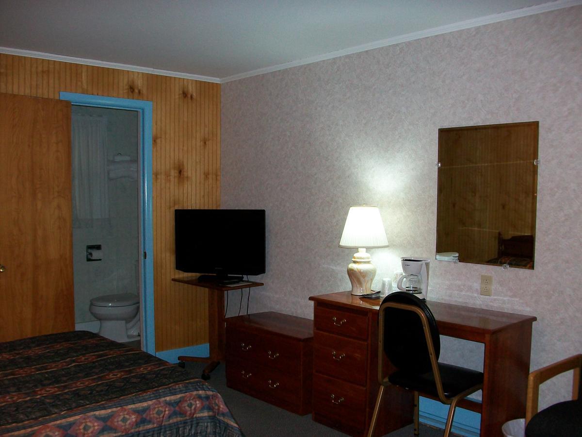 Mohican Motel Cooperstown Extérieur photo