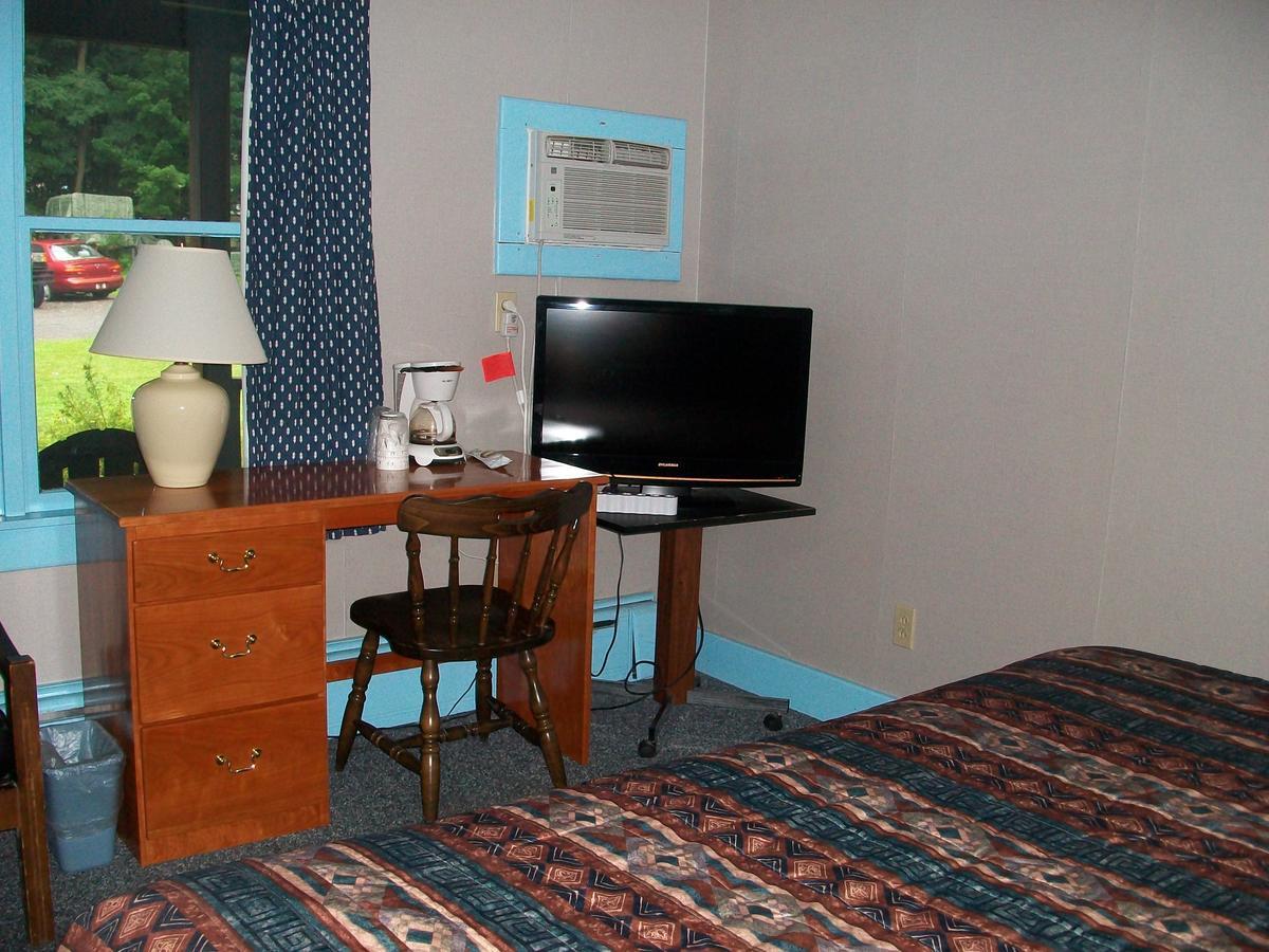 Mohican Motel Cooperstown Extérieur photo